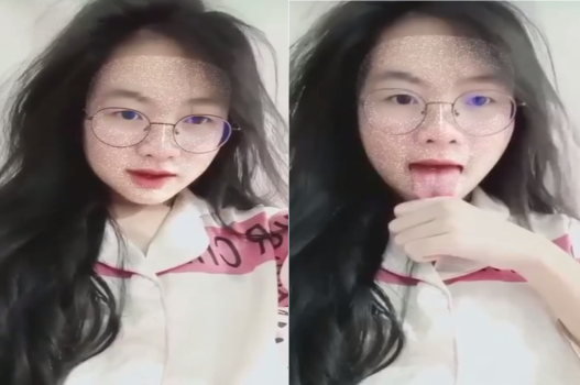 Clip sex em mê mẩn bú cu